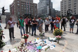 Fans pay tribute to the late Mexican musician Juan Gabriel outside of the Palacio de Bellas Artes in Mexico City, Mexico, 1 September 2016. EFE