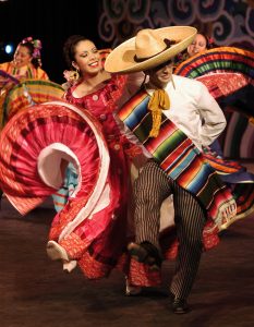 mixednutz-folklorico-credit-steve-dibartolomeo